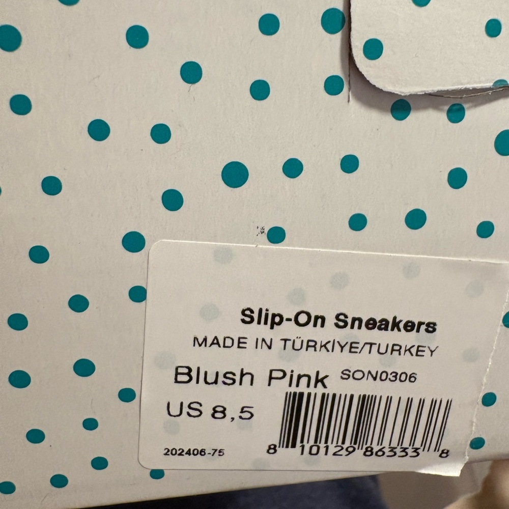 NWT ten little Kids Slip-On Shoes in Light Pink - Picture 2 of 3